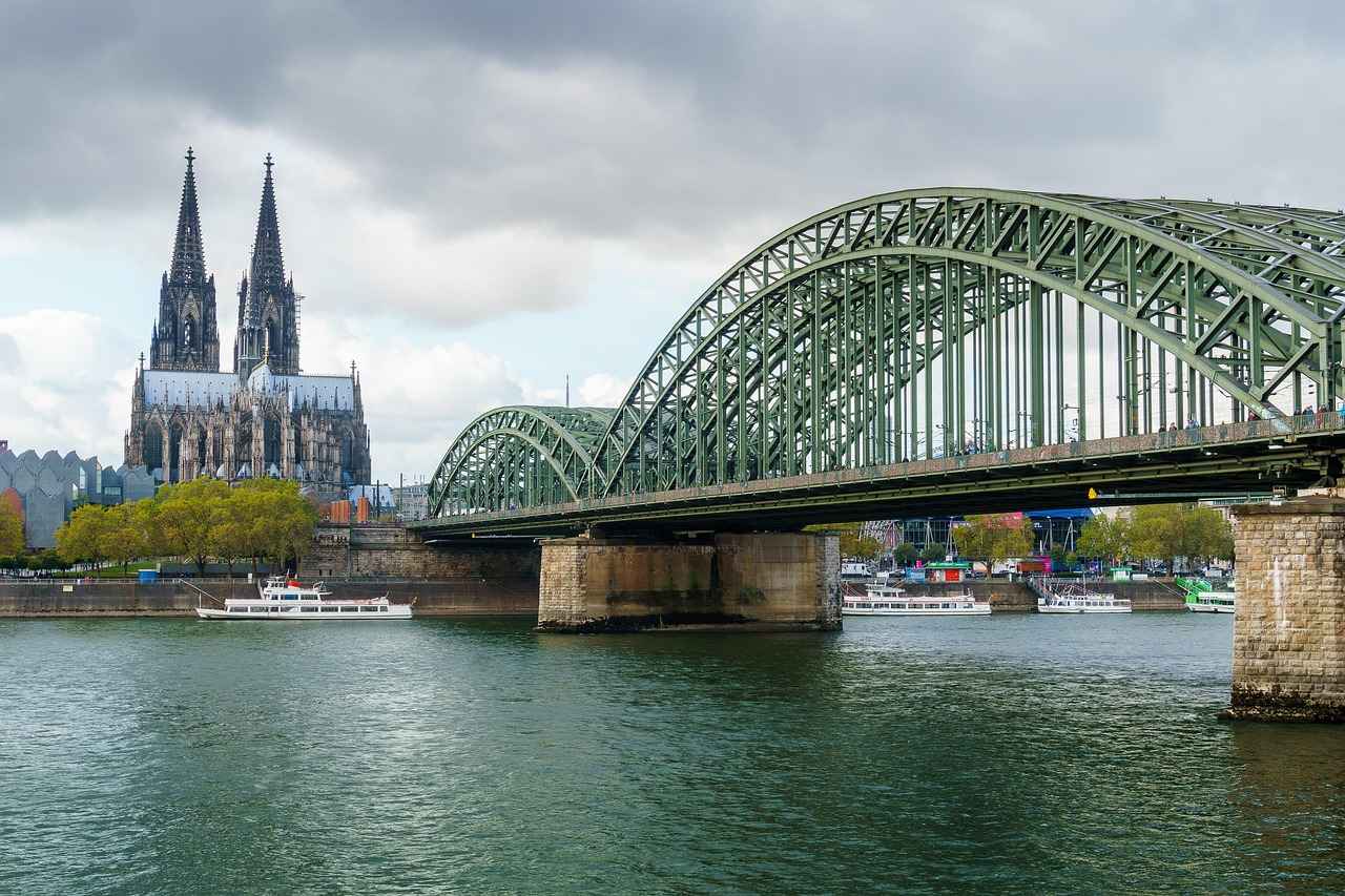 Köln'ün Gastronomisi: Lezzet Dolu Bir Deneyim
