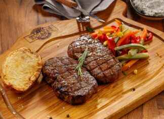 Almanya’da Türk Restoranlarında Yemek Yemek Almanya’da Türk Restoranlarında Yemek Yemek