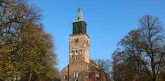 Almanya’da Türkiye’nin En Sevilen Yemekleri Almanya'da Türkiye'nin En Sevilen Yemekleri