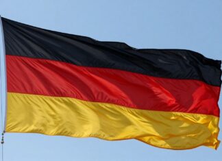 Almanya bayrağının anlamı ve tarihi: Ülke kimliğini keşfedin