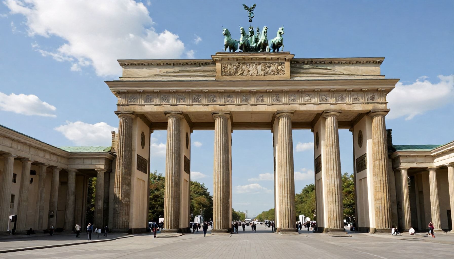 Berlin'i Keşfetmek İçin 5 Zorlayıcı Fırsat*